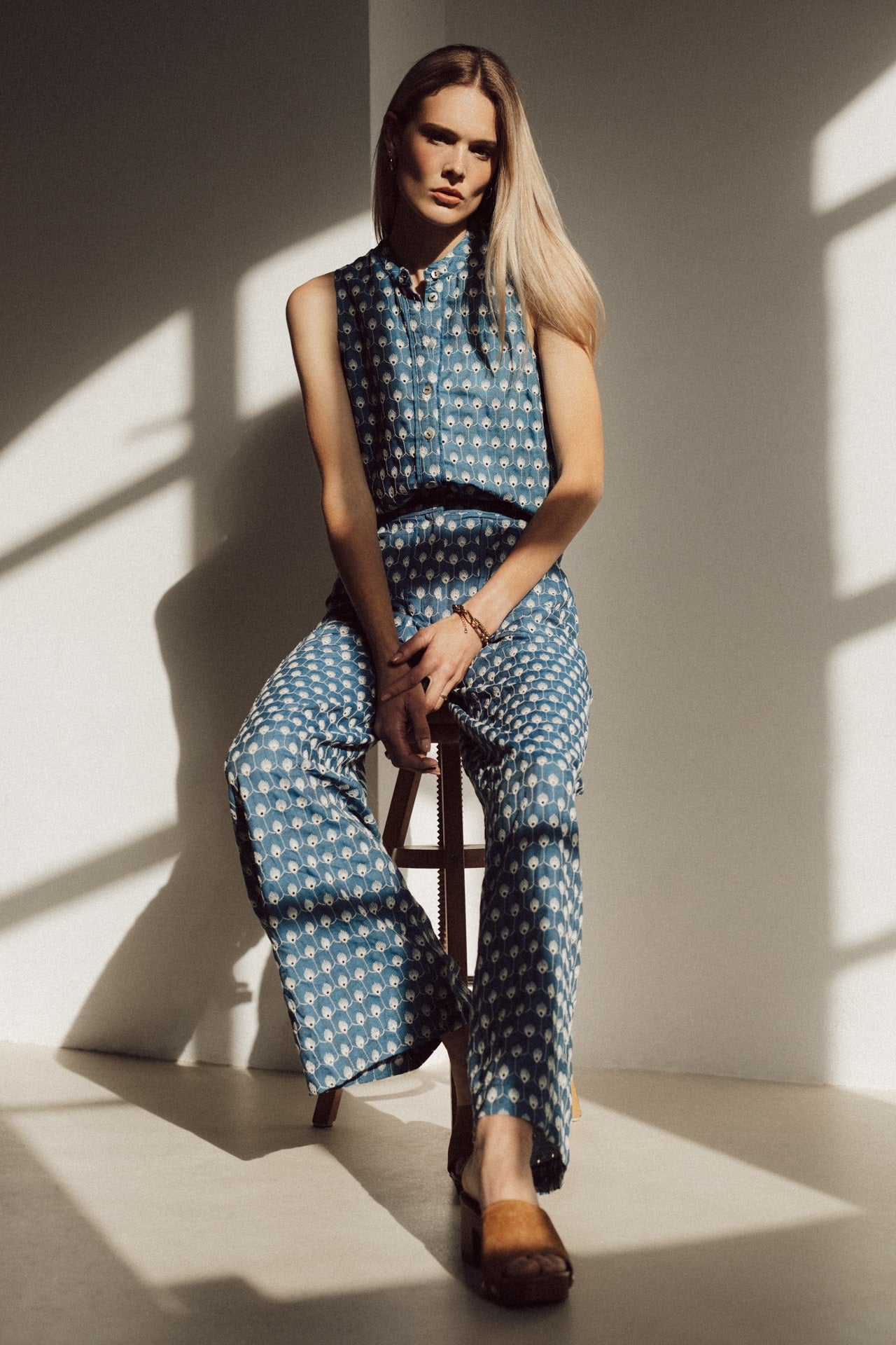 Paige trousers blue embroidery set