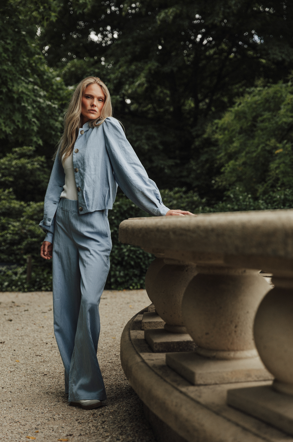 Honnete-atelier-Nina-trousers-lyocell-wideleg