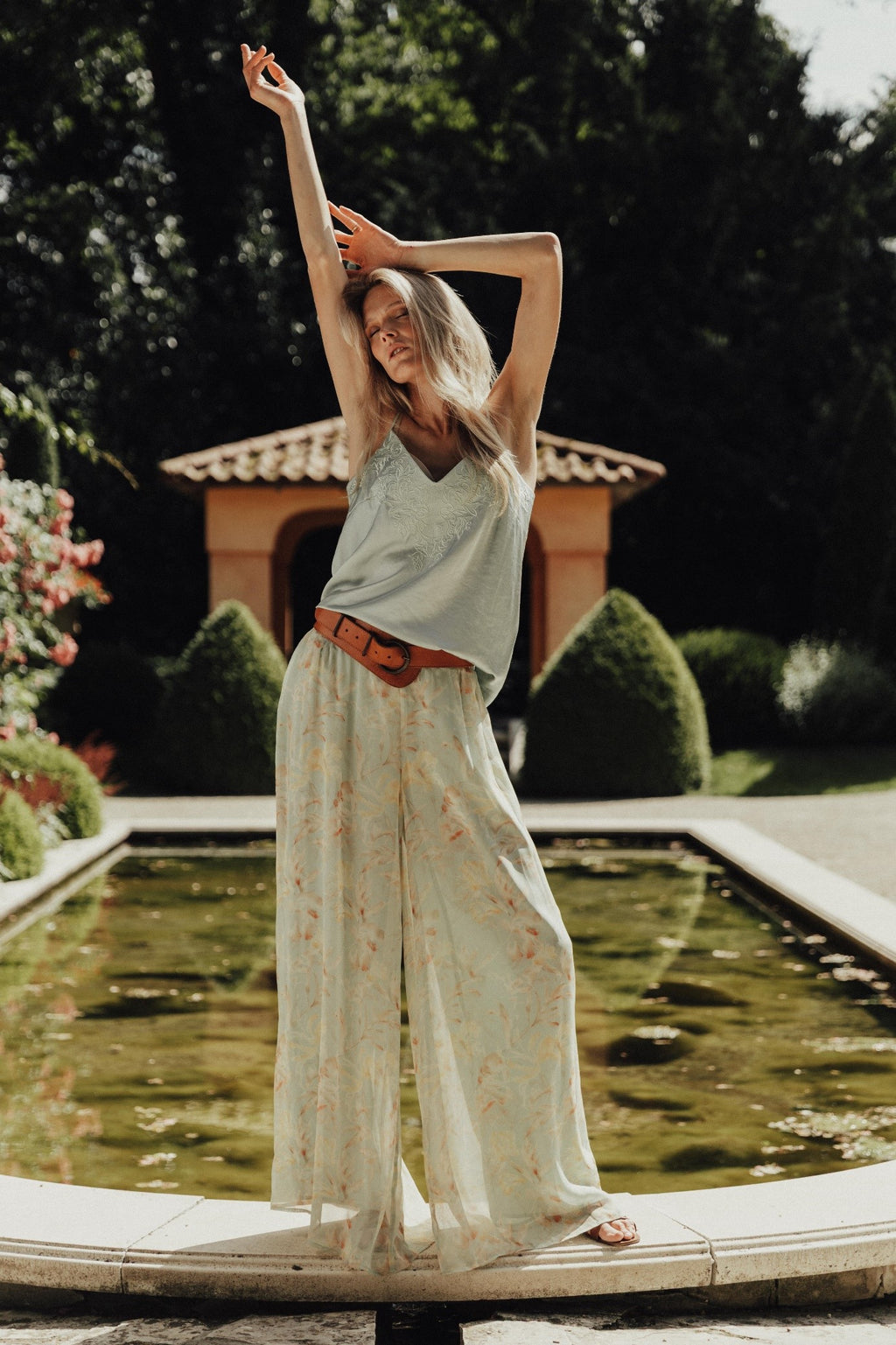 Honnete-atelier-debra-broek-wideleg-groen