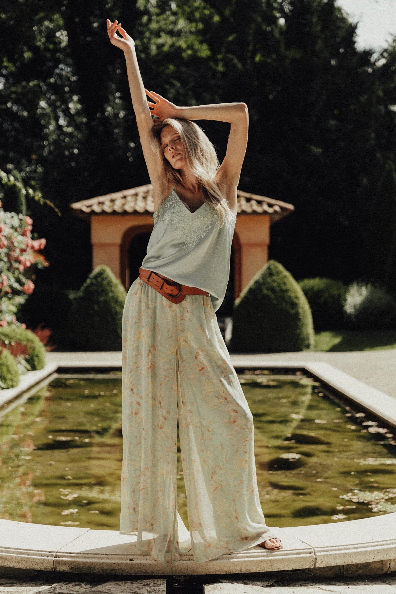 Honnete-atelier-debra-broek-wideleg-groen