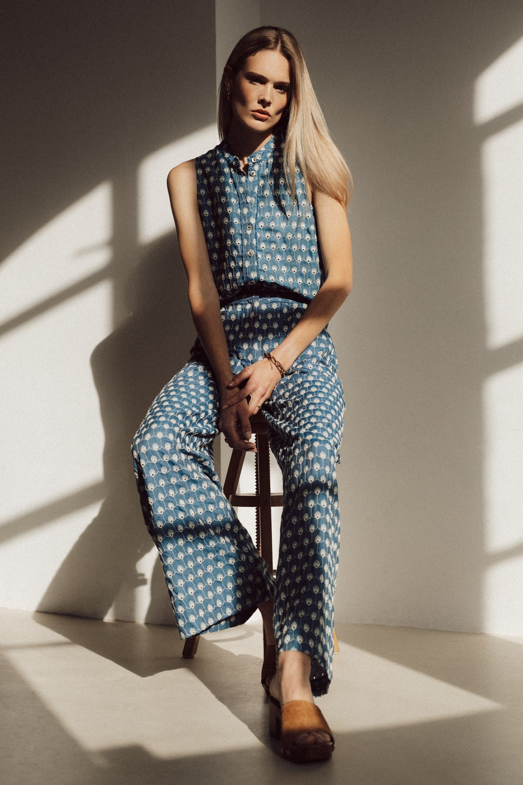 Paige trousers blue embroidery set